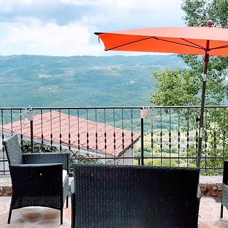 Provvidenza Villa Motovun