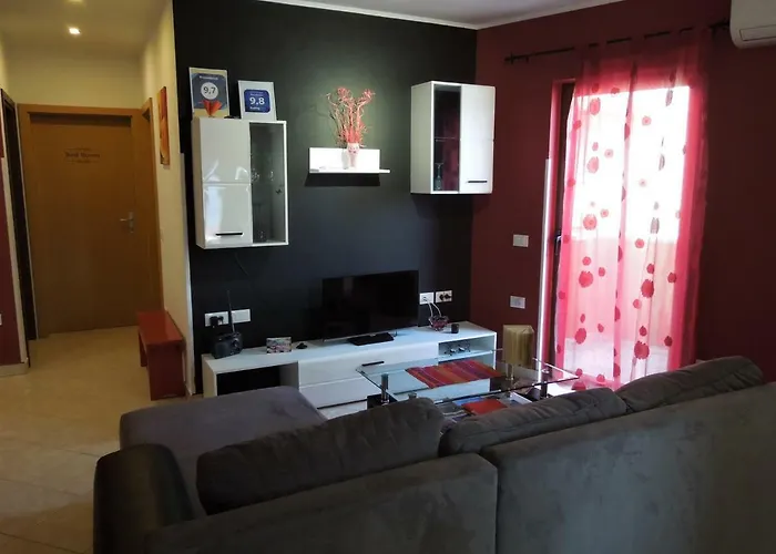 Provvidenza Villa *
